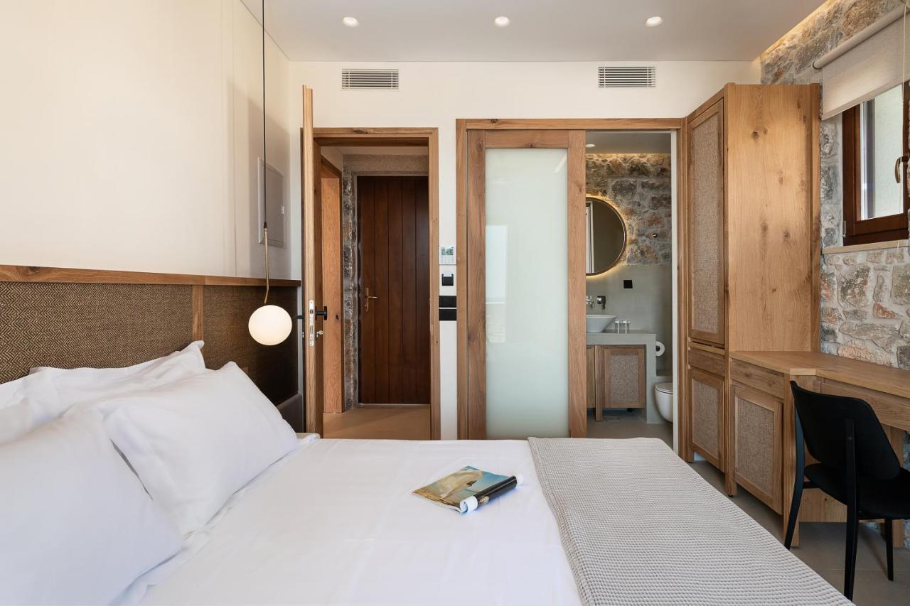 The Authentic Village Boutique Hotel Khora Sfakion Exterior photo